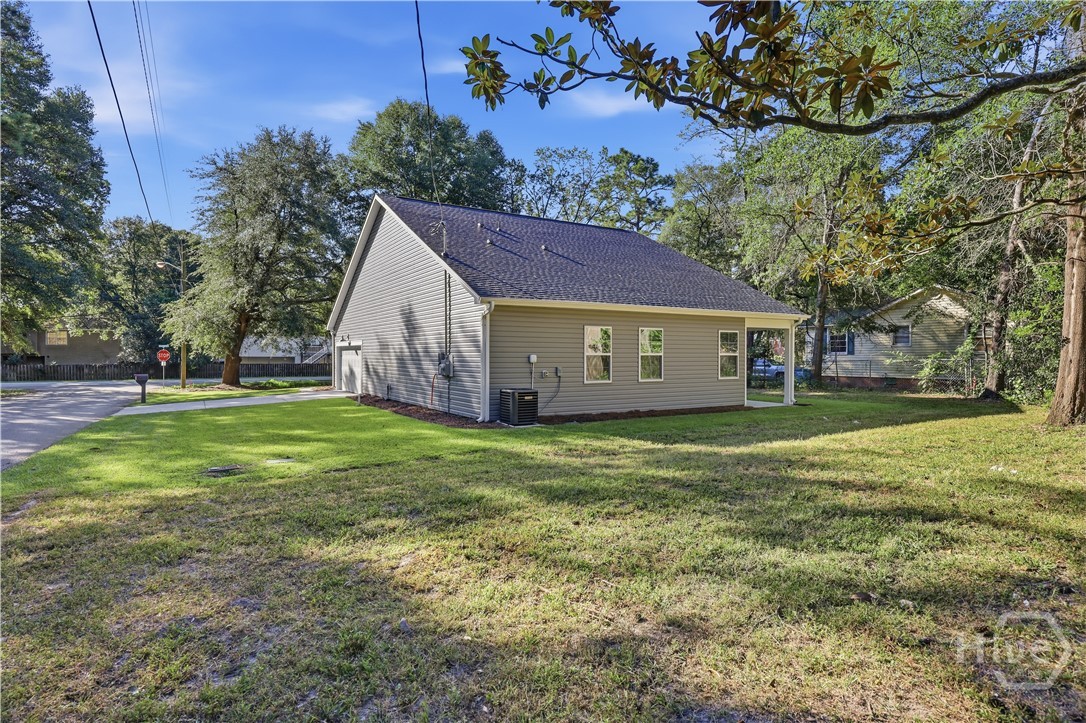 103 Warren Street Property Photo 7