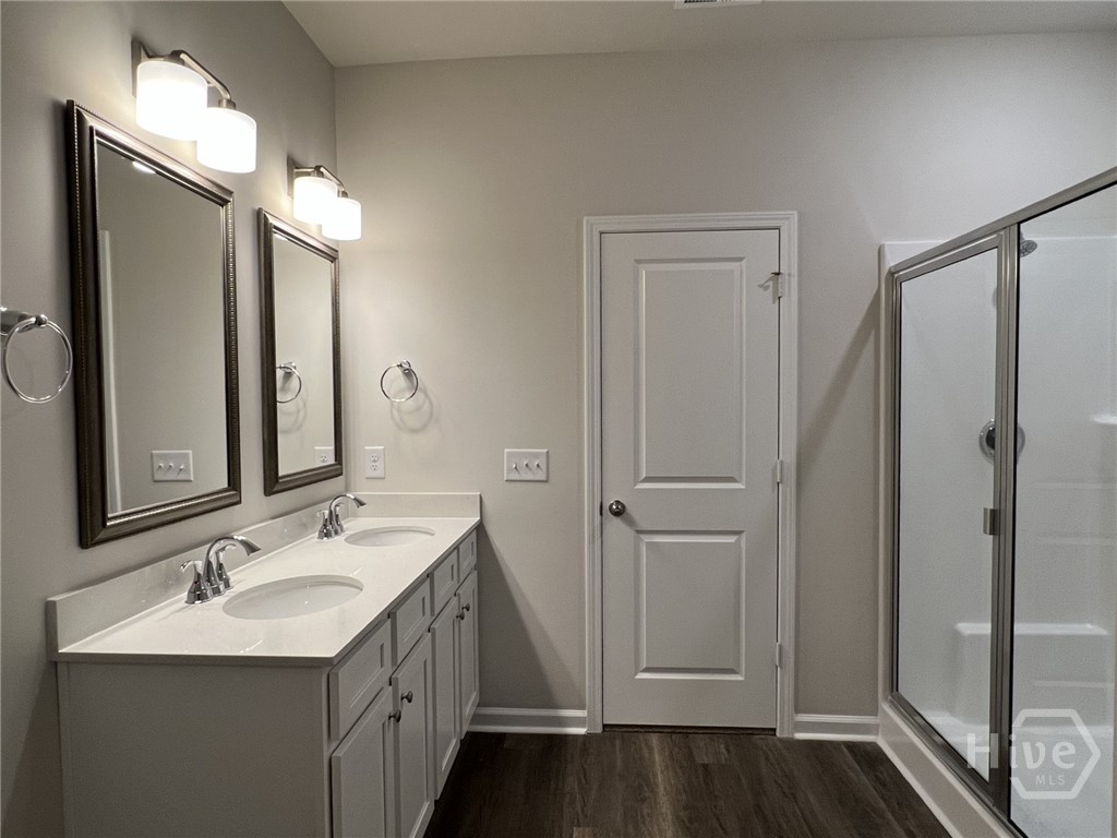 103 Warren Street Property Photo 11
