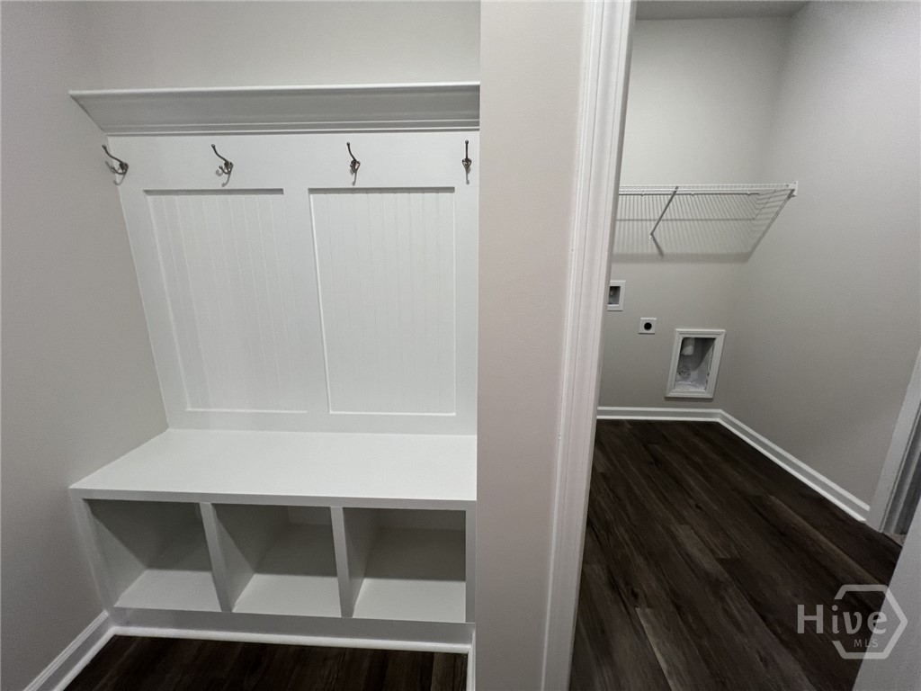 103 Warren Street Property Photo 14