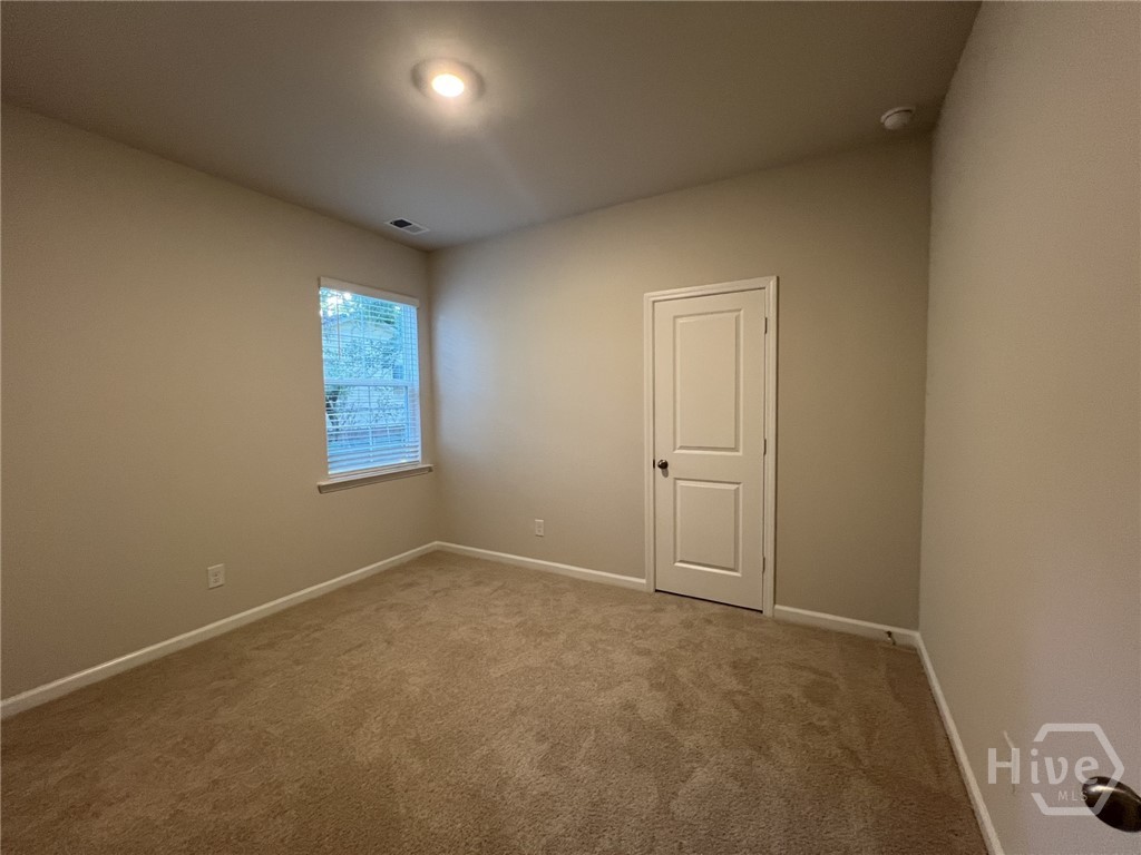 103 Warren Street Property Photo 15