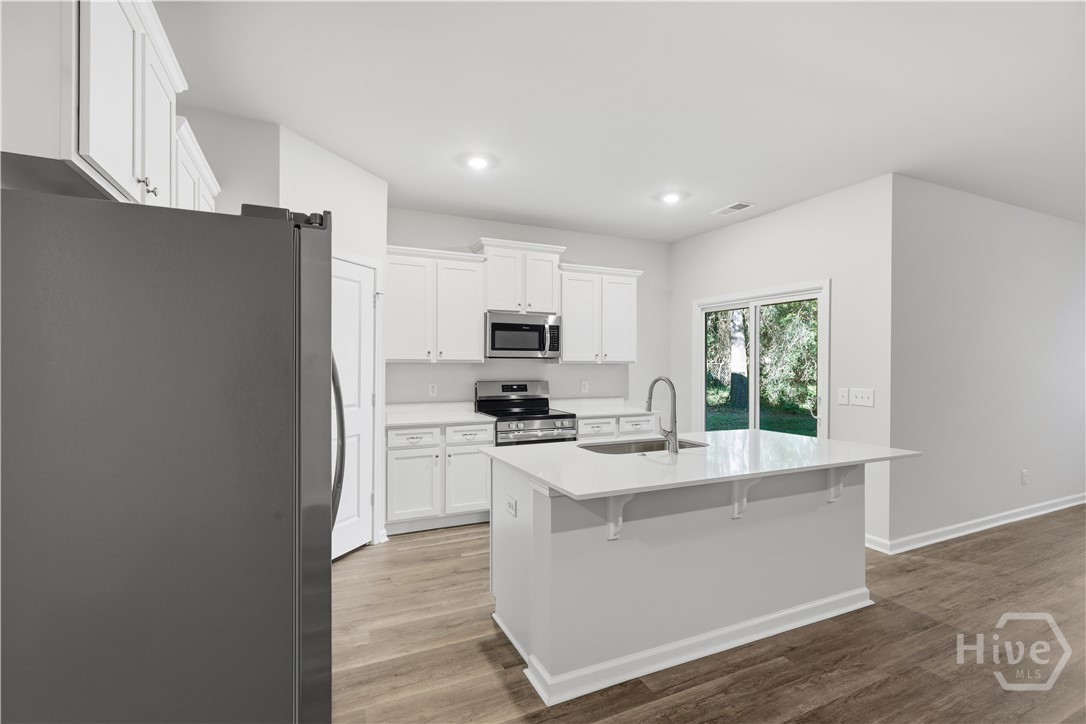 103 Warren Street Property Photo 24
