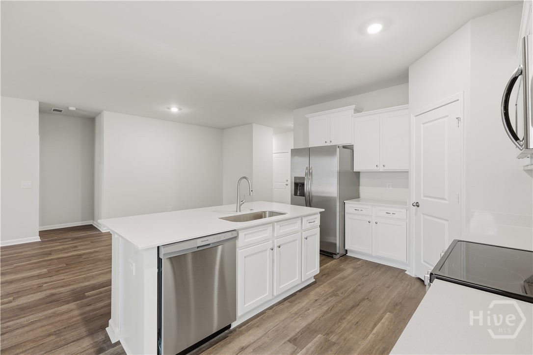 103 Warren Street Property Photo 26