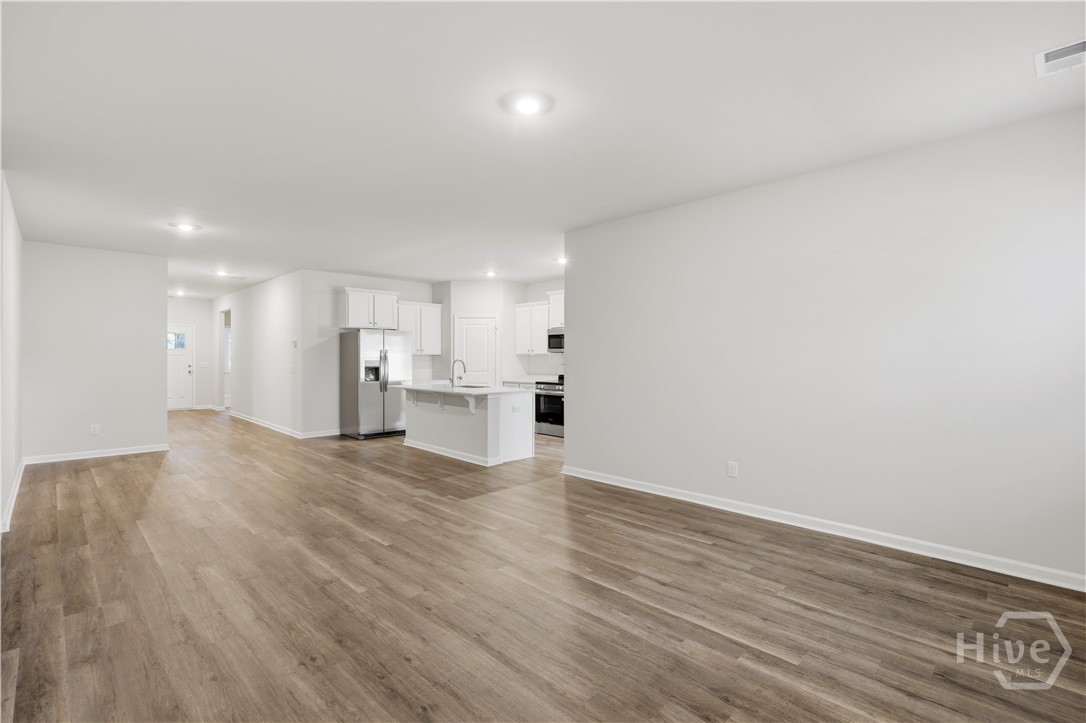 103 Warren Street Property Photo 31