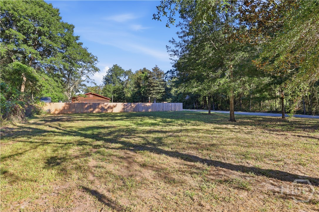 103 Warren Street Property Photo 43