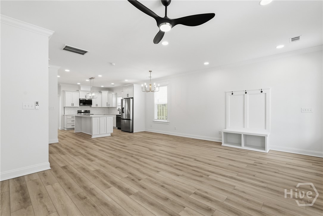 1205 E 34th Street Property Photo 10
