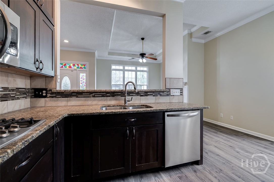 7 Haydens Court Property Photo 10