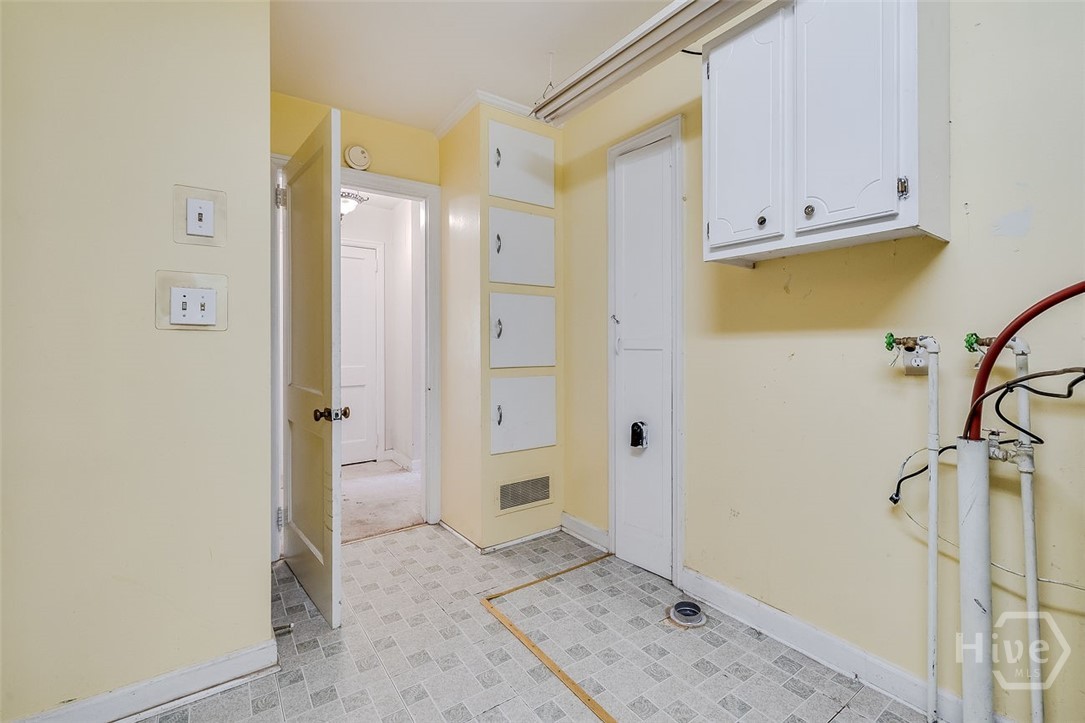 48 E 61st Street Property Photo 18