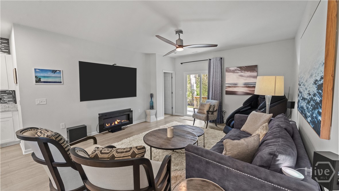 293 Lillian Street Property Photo 18