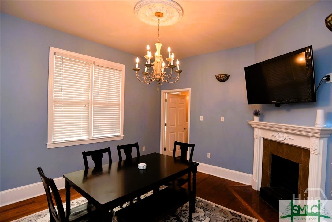 519 E 37th Street Property Photo 10