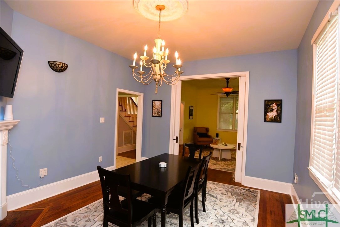 519 E 37th Street Property Photo 11
