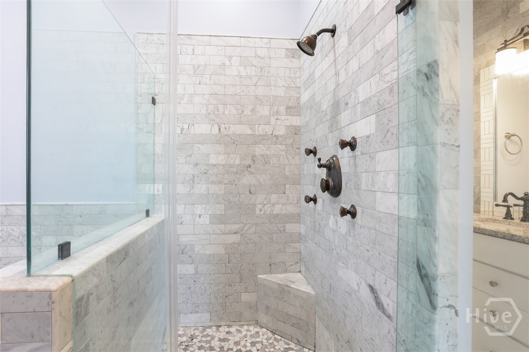 310 E Park Avenue Property Photo 48