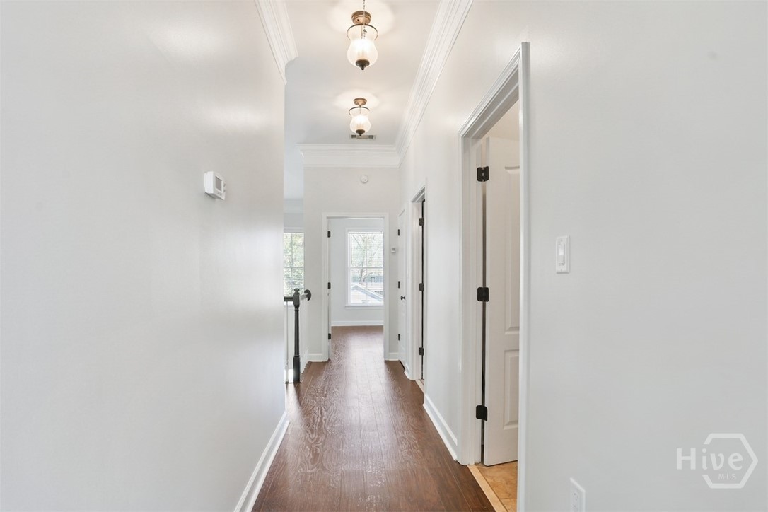310 E Park Avenue Property Photo 50