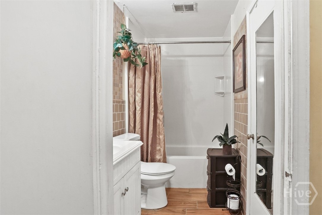 113 Chatham Villa Drive Property Photo 14