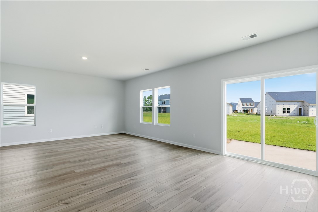 108 Daylily Drive Property Photo 14