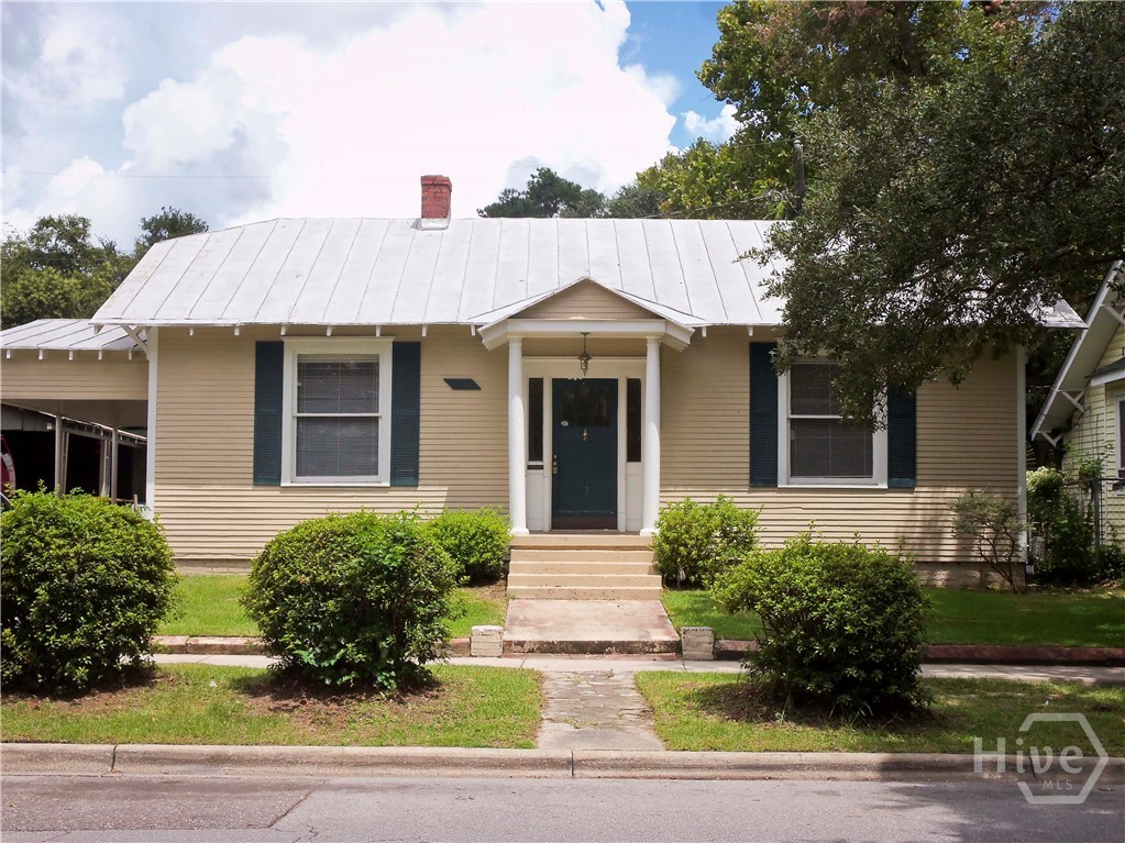 1122 E 37th Street Property Photo 1
