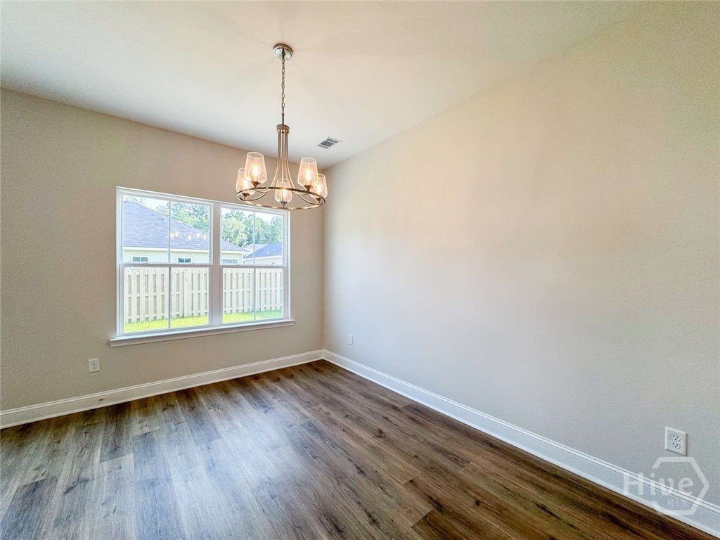 148 Hamilton Drive Property Photo 7