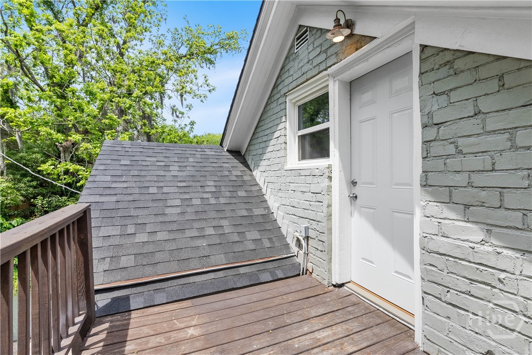 1007 Maupas Avenue Property Photo 23