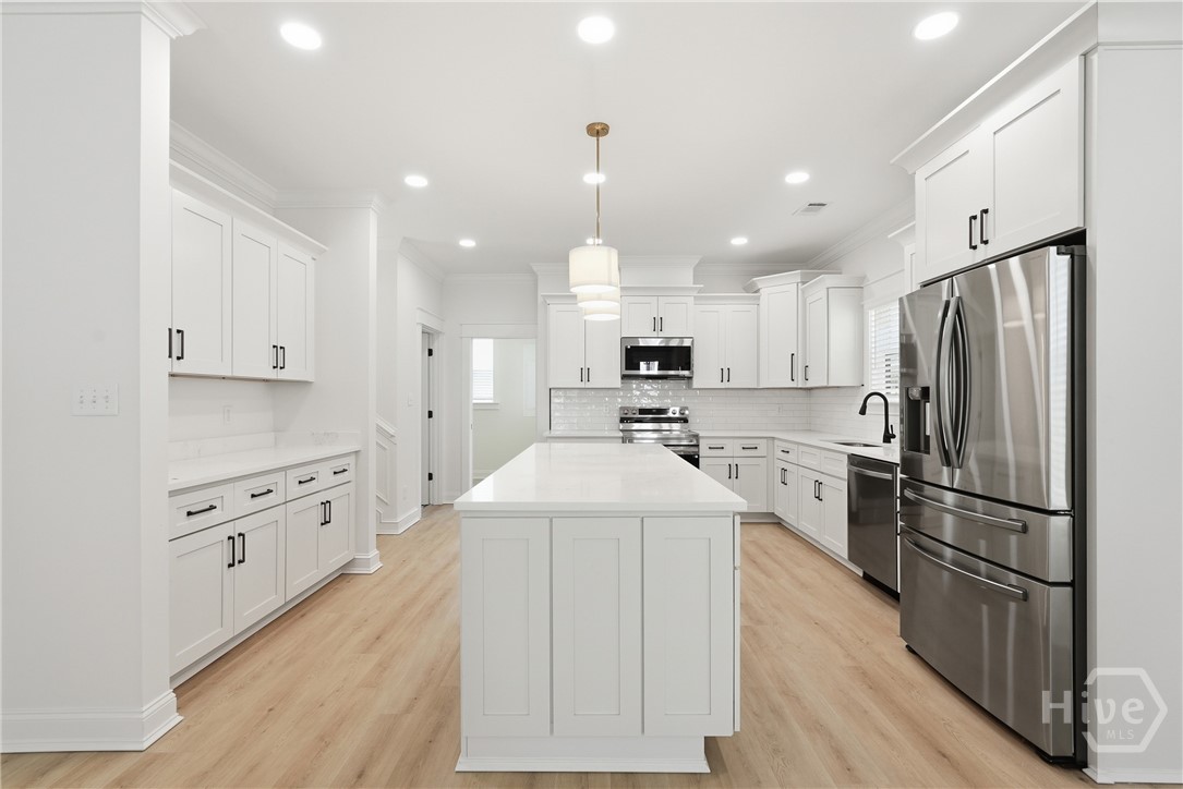 1209 E 34th Street Property Photo 14