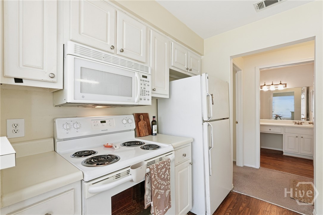 12300 Apache Avenue 705 Property Photo 16