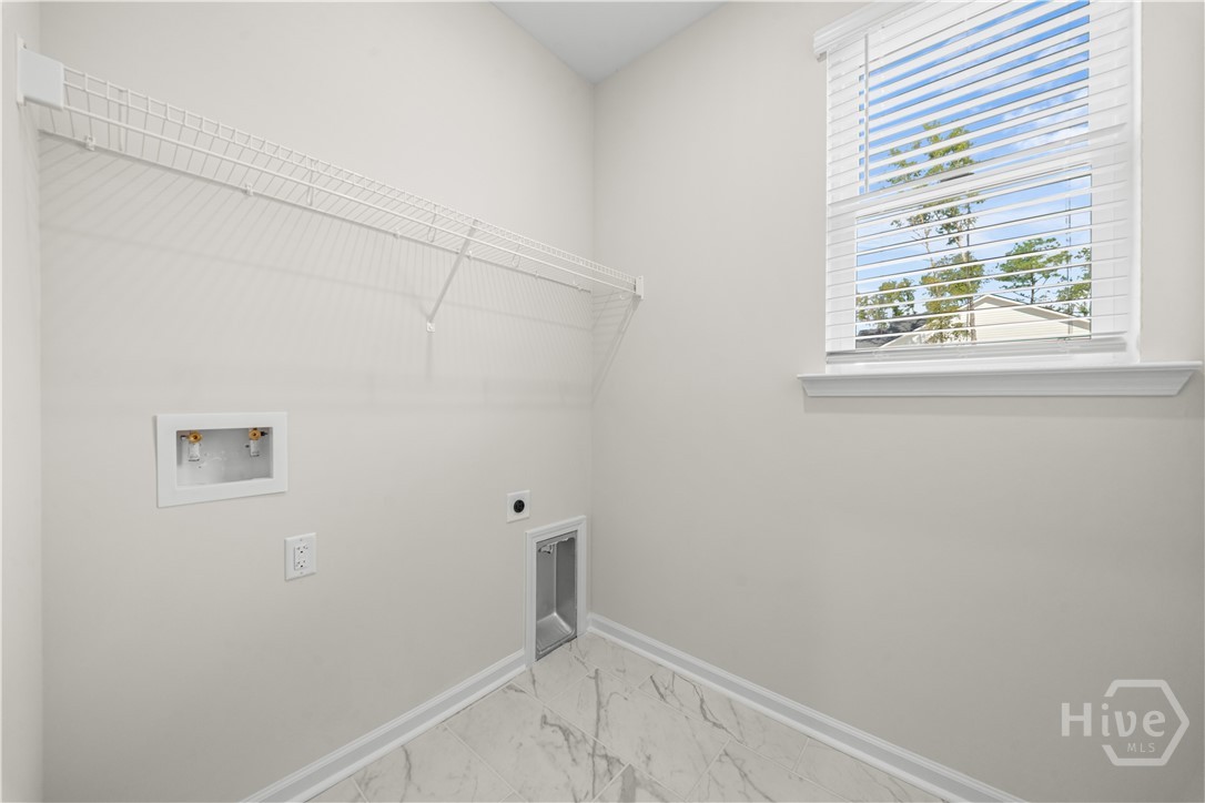 111 Alexander Trail Property Photo 25
