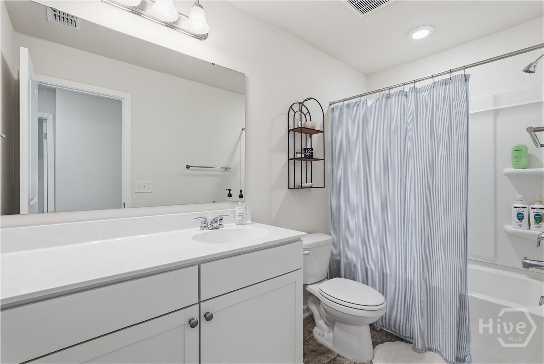 144 Congo Court Property Photo 22