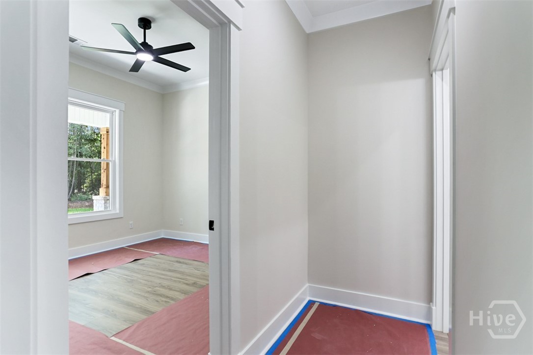 433 Exley Loop Property Photo 23