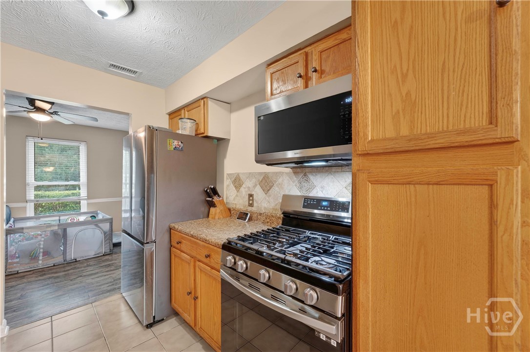 7313 Tropical Way Property Photo 12