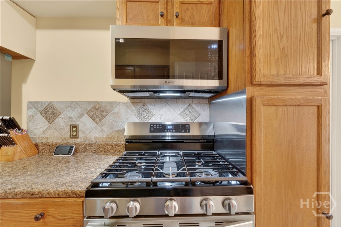 7313 Tropical Way Property Photo 13