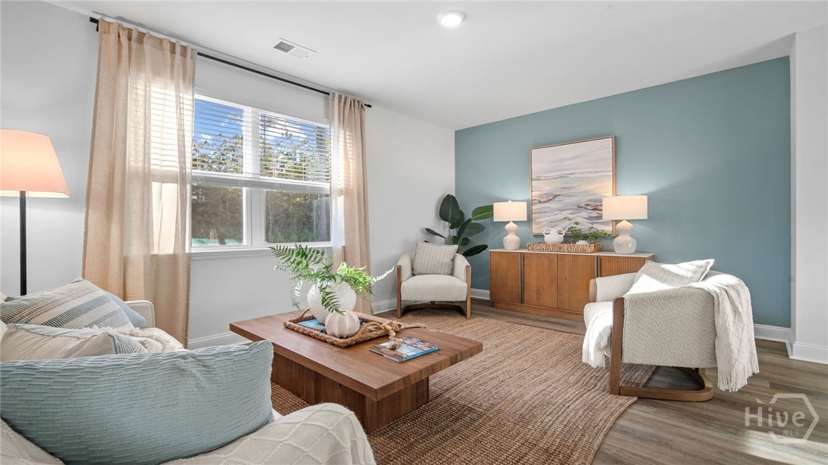 1065 Bergamot Road Property Photo 10