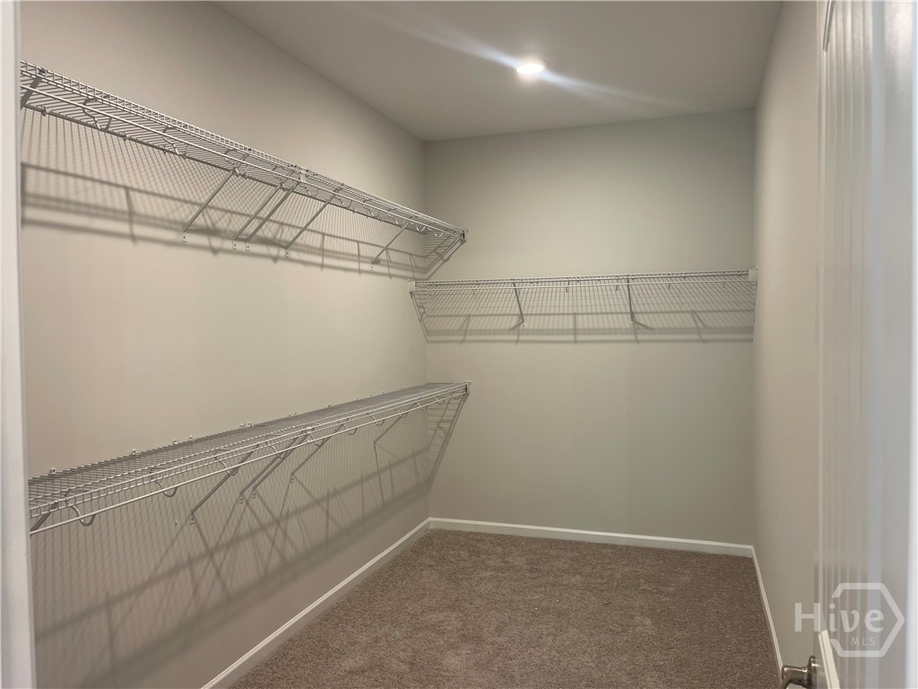 160 Como Drive Property Photo 11
