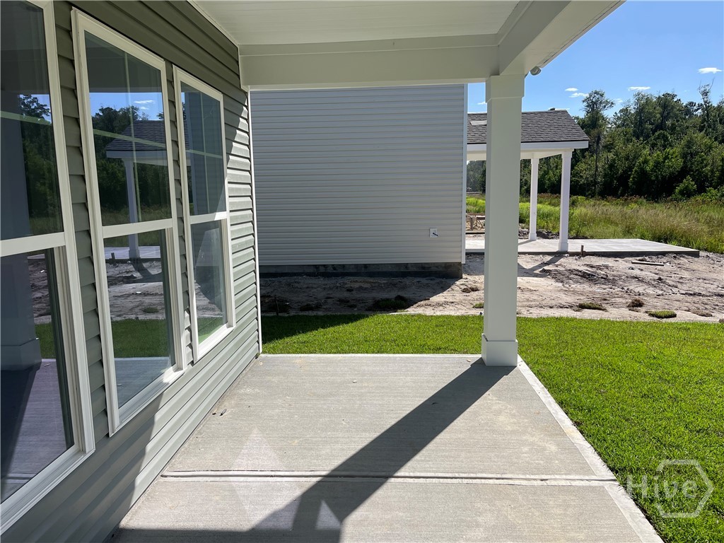 160 Como Drive Property Photo 16