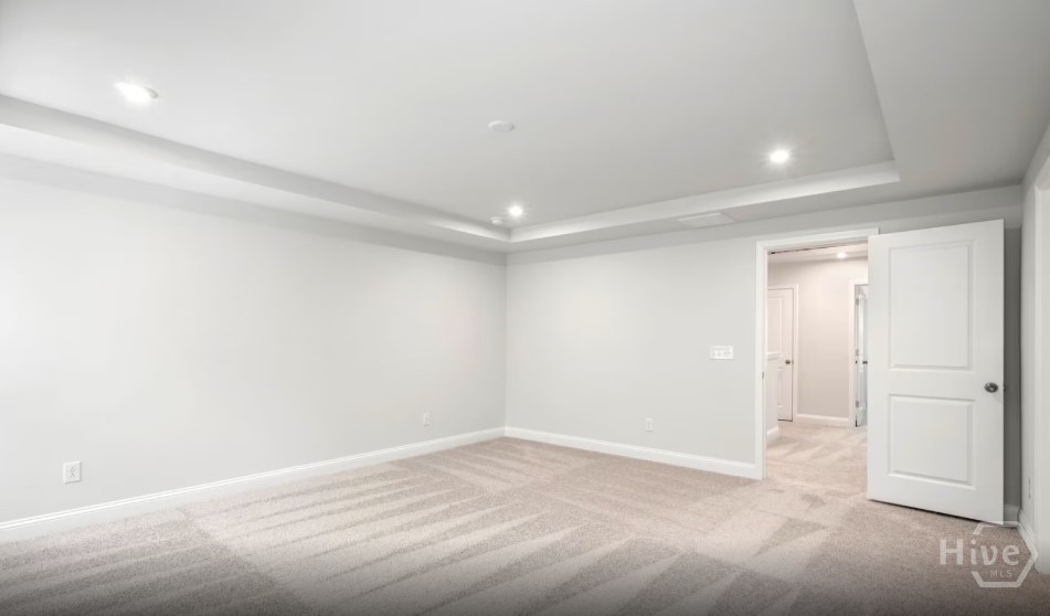 386 Monterey Loop Property Photo 13