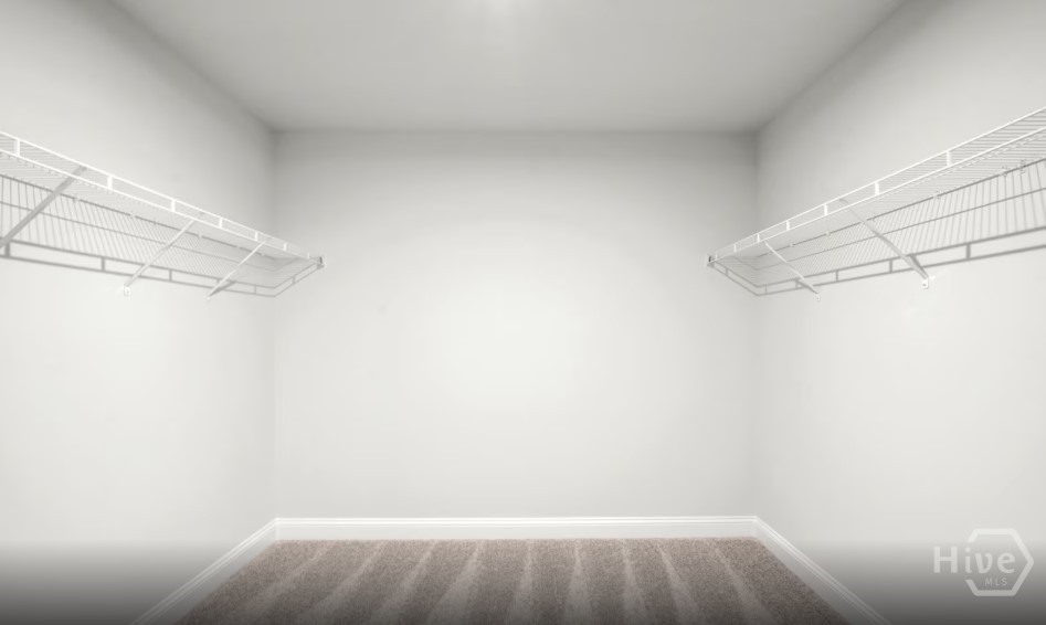 386 Monterey Loop Property Photo 15
