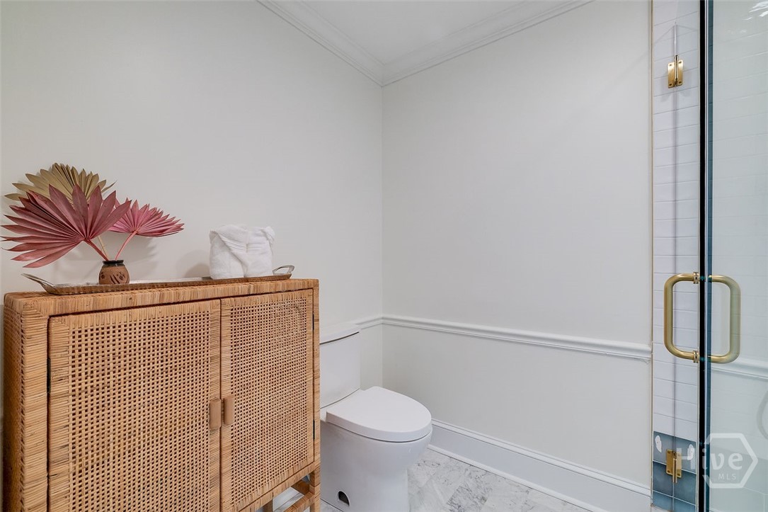 424 E President Street Property Photo 35