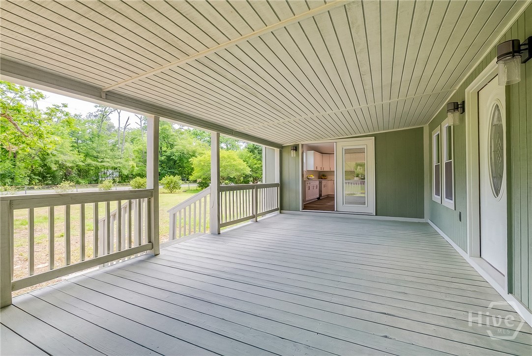 331 Planters Drive Property Photo 3