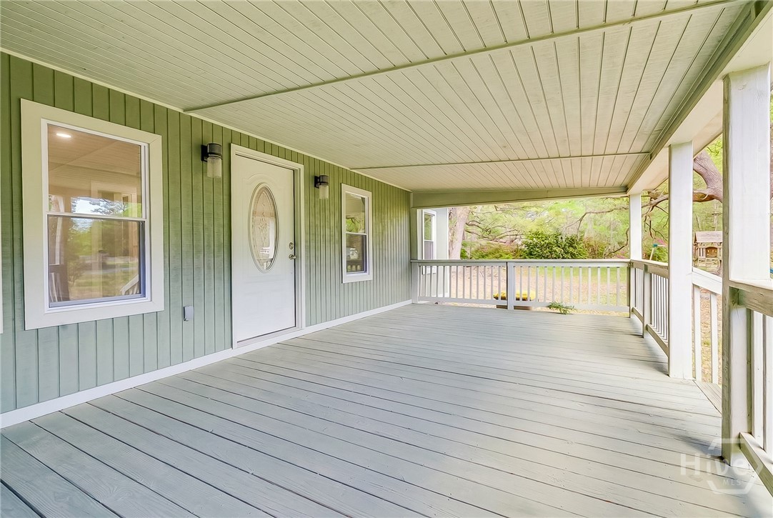 331 Planters Drive Property Photo 8