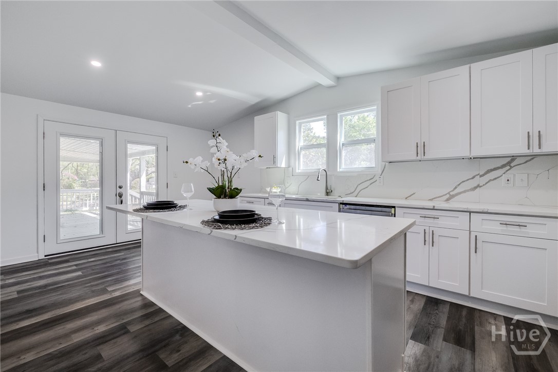 331 Planters Drive Property Photo 15