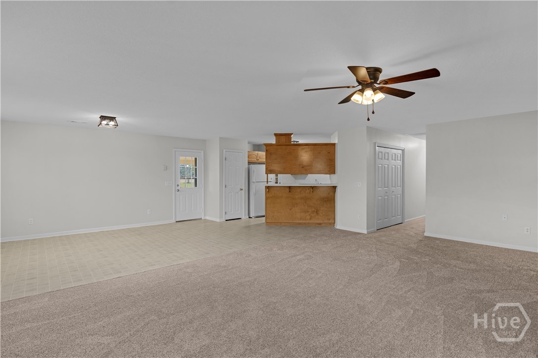 52 Northgate Lane Property Photo 6