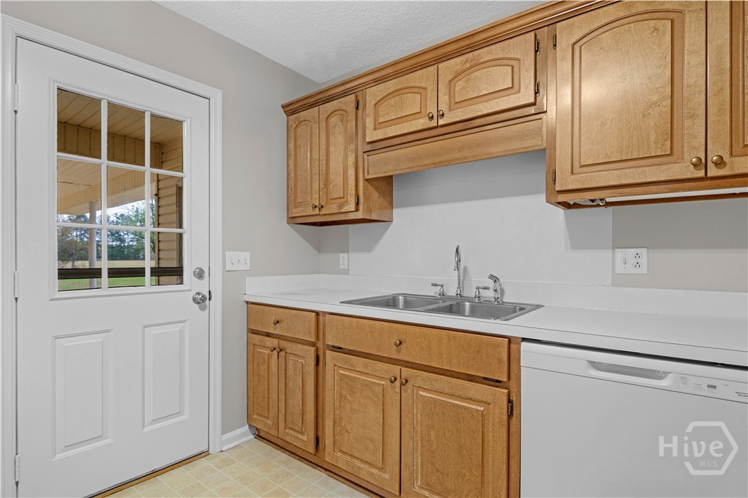 52 Northgate Lane Property Photo 10