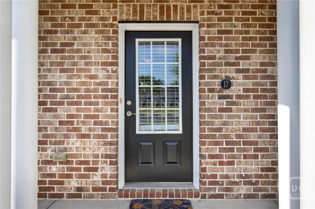 17 Reese Way Property Photo 6