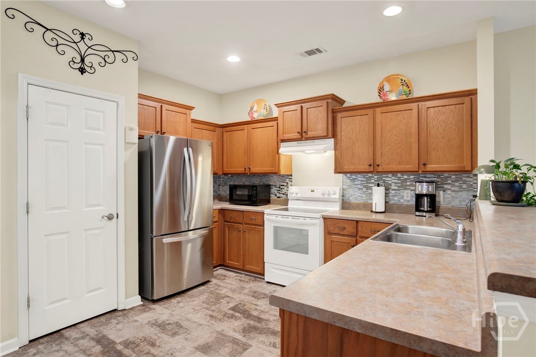 17 Reese Way Property Photo 11