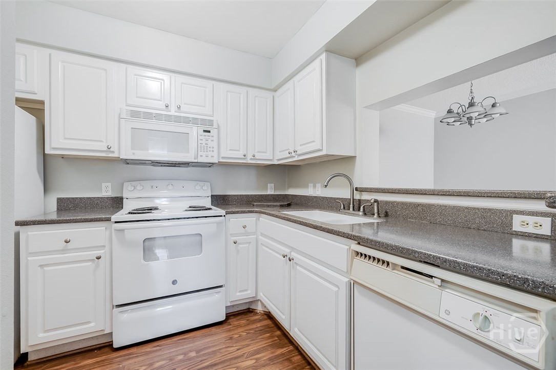 12300 Apache Avenue 307 Property Photo 12