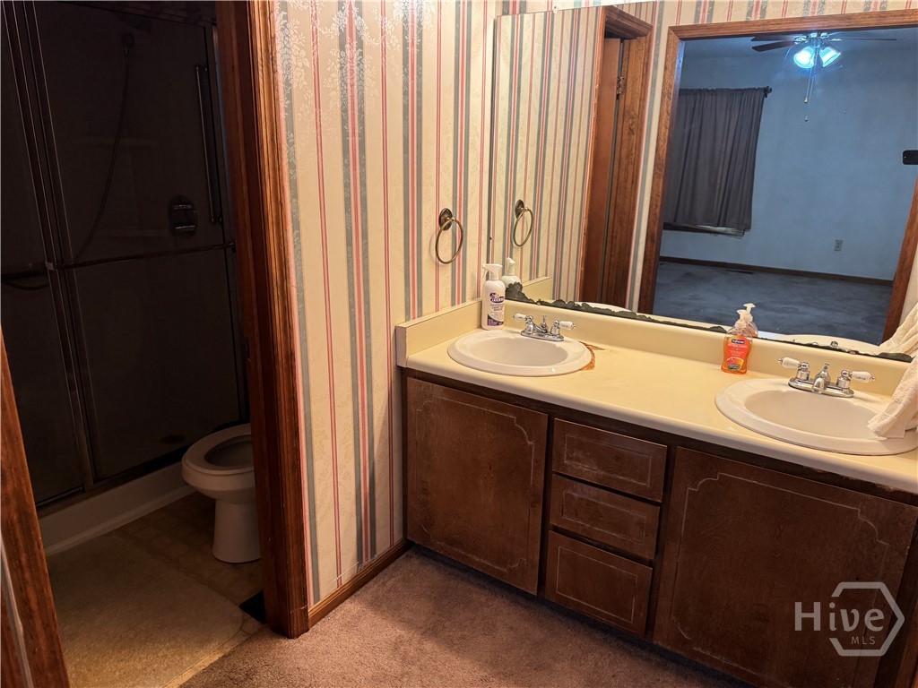 2 Moss Pointe Court Property Photo 5