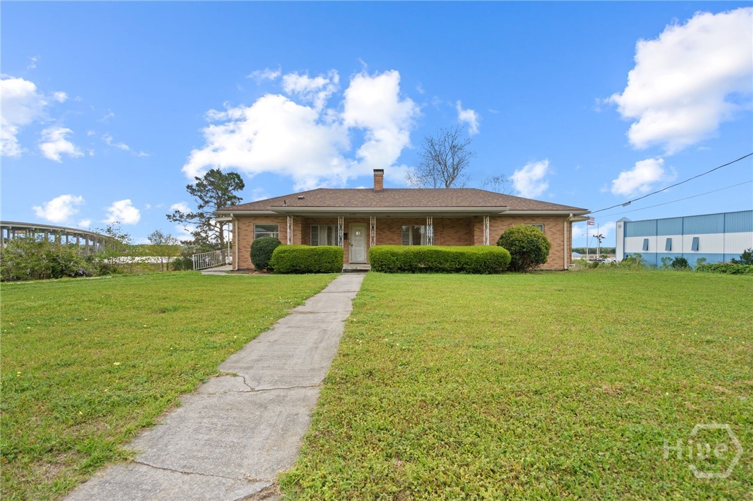 2704 River Drive Property Photo 1