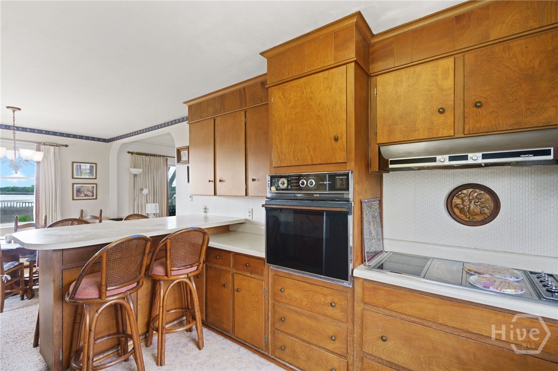 2704 River Drive Property Photo 7