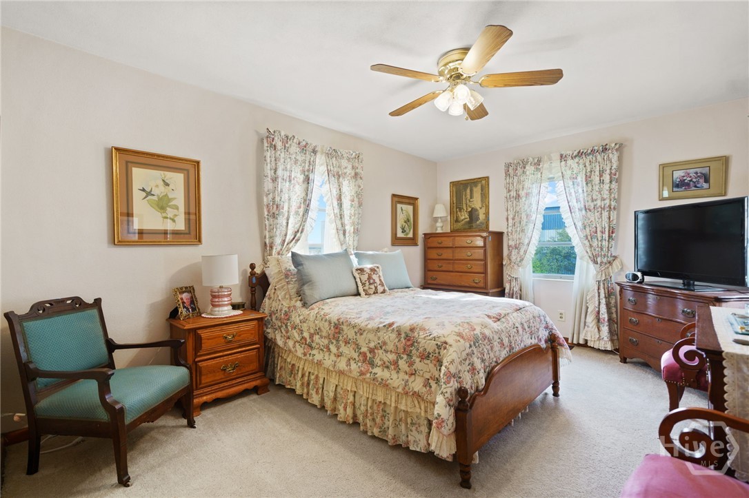 2704 River Drive Property Photo 24