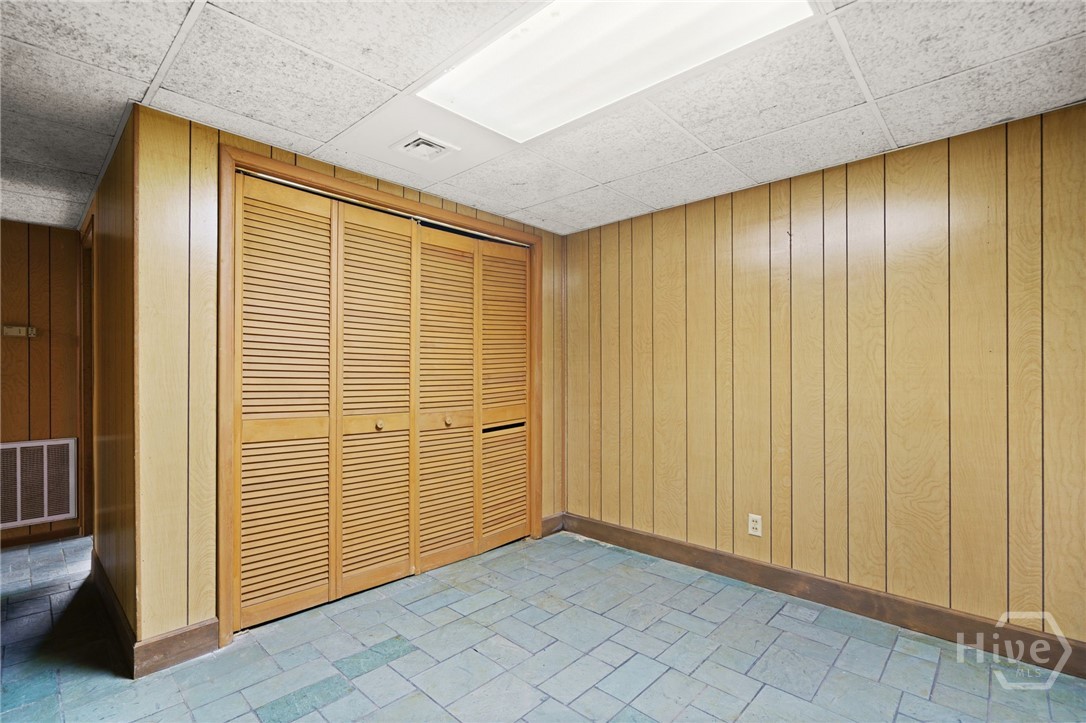 2704 River Drive Property Photo 28