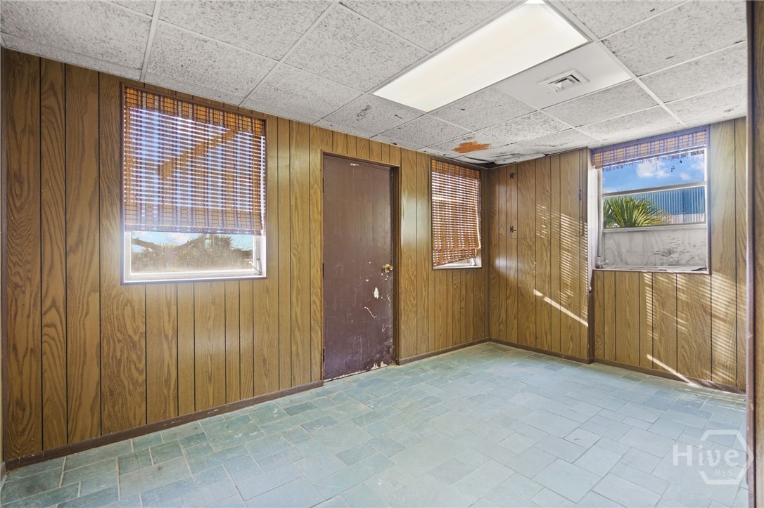 2704 River Drive Property Photo 31