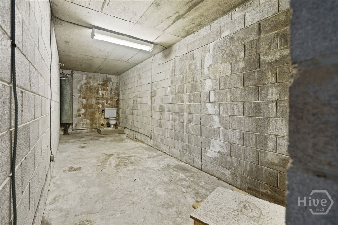 2704 River Drive Property Photo 39
