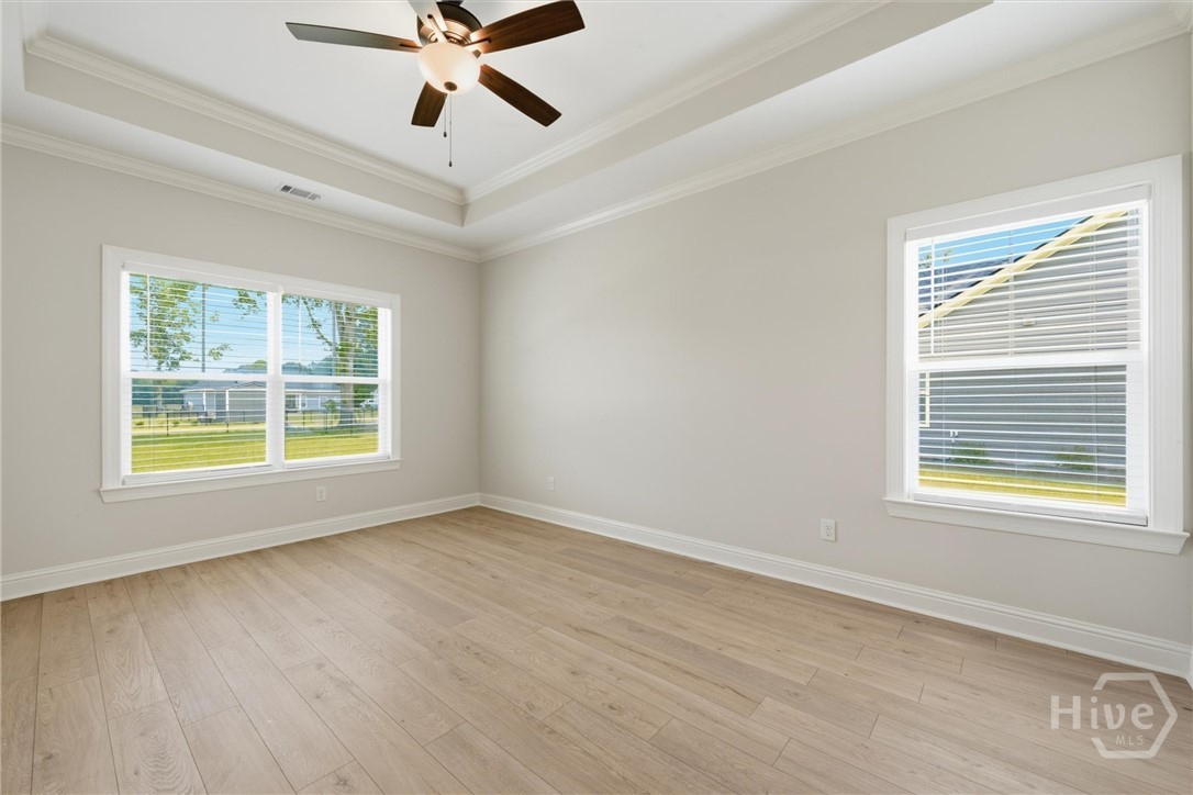 93 Ennis Road Property Photo 19